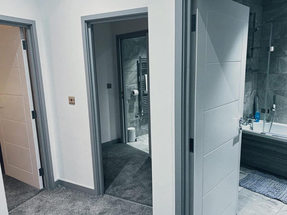 Spacious Urban City Apartment Doncaster Eksteriør bilde